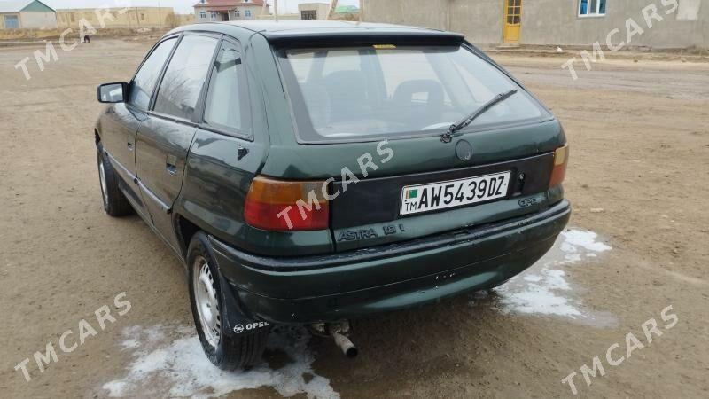 Opel Astra 1992 - 36 000 TMT - Кёнеургенч - img 3