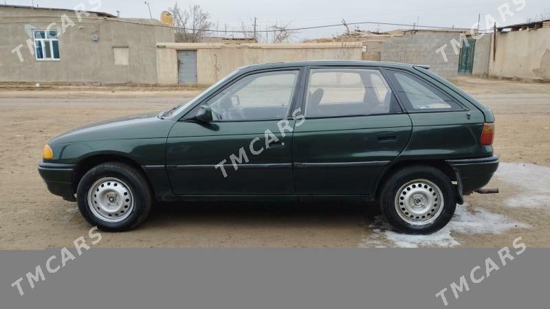 Opel Astra 1992 - 36 000 TMT - Кёнеургенч - img 2