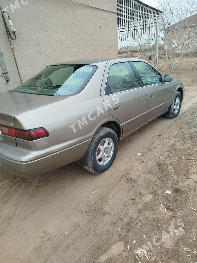 Toyota Camry 1999 - 112 000 TMT - Türkmenbaşy etr. - img 4