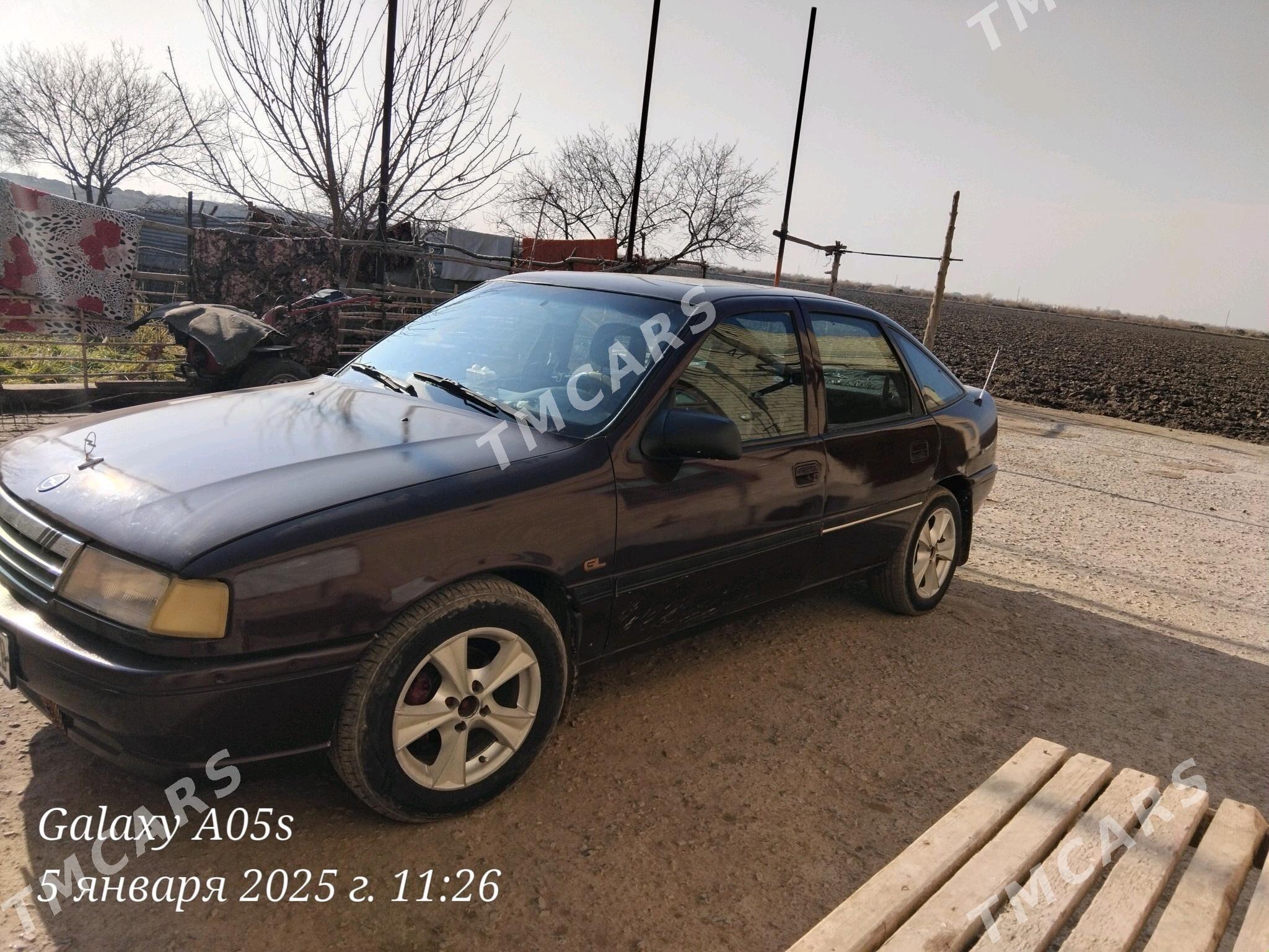 Opel Vectra 1992 - 32 000 TMT - Чарджоу - img 6