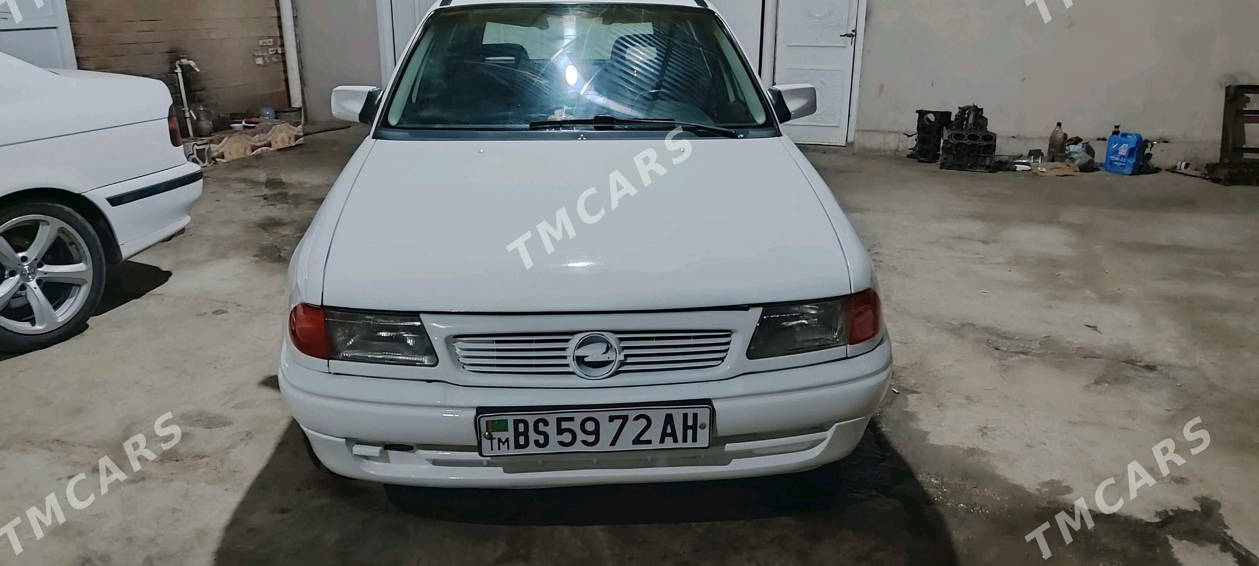 Opel Astra 1993 - 30 000 TMT - Бахарден - img 2