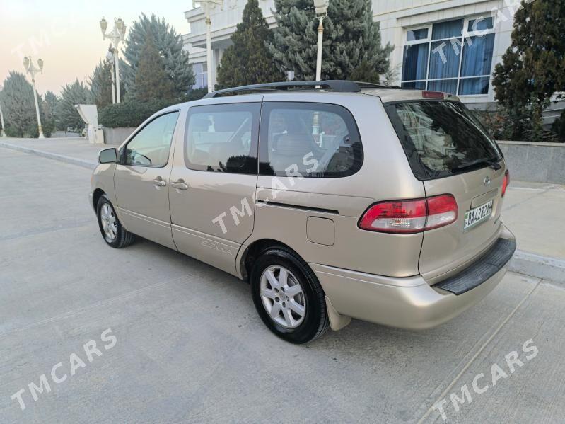 Toyota Sienna 2002 - 157 000 TMT - Кëши - img 4