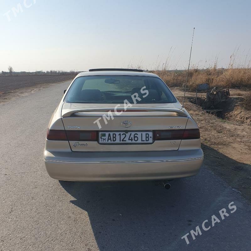 Toyota Camry 1998 - 115 000 TMT - Сакар - img 2