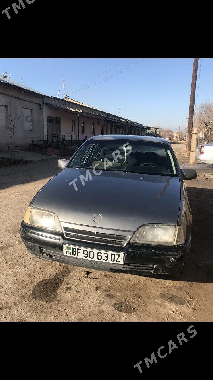 Opel Omega 1990 - 24 000 TMT - Дашогуз - img 3