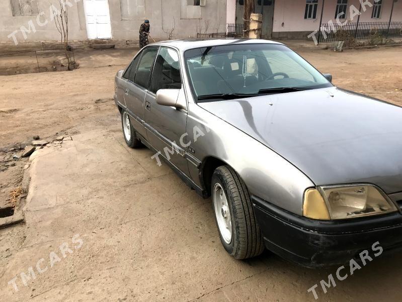 Opel Omega 1990 - 24 000 TMT - Дашогуз - img 5