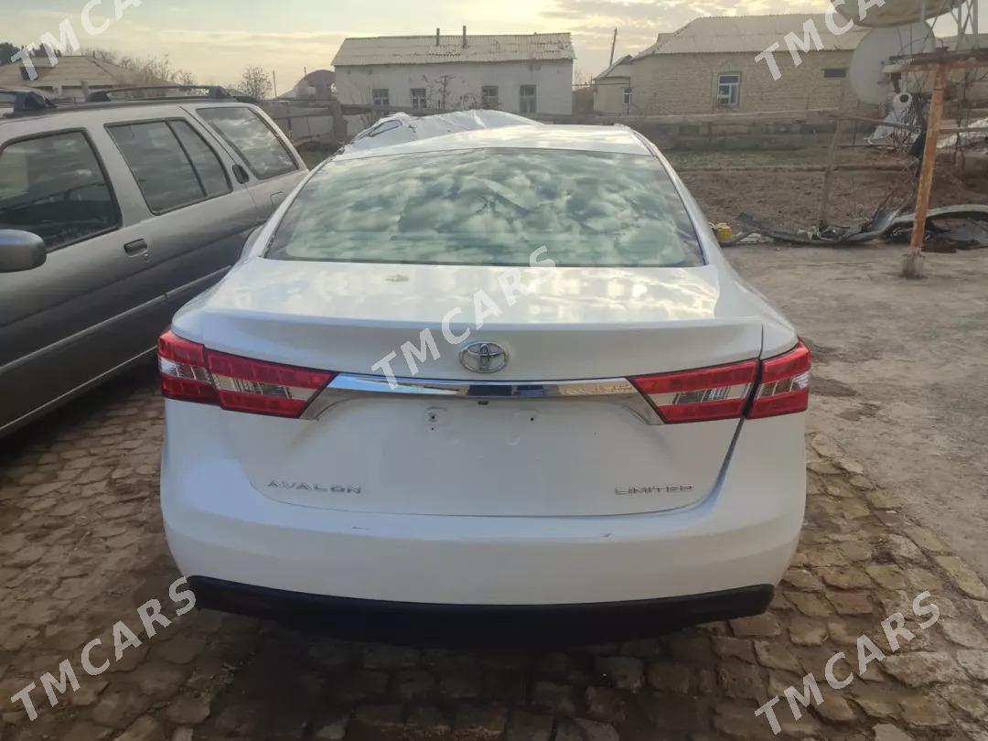 Toyota Avalon 2015 - 135 000 TMT - Мары - img 3