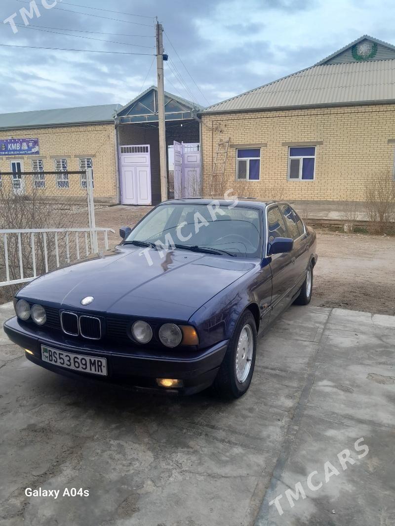 BMW 525 1991 - 50 000 TMT - Мургап - img 5