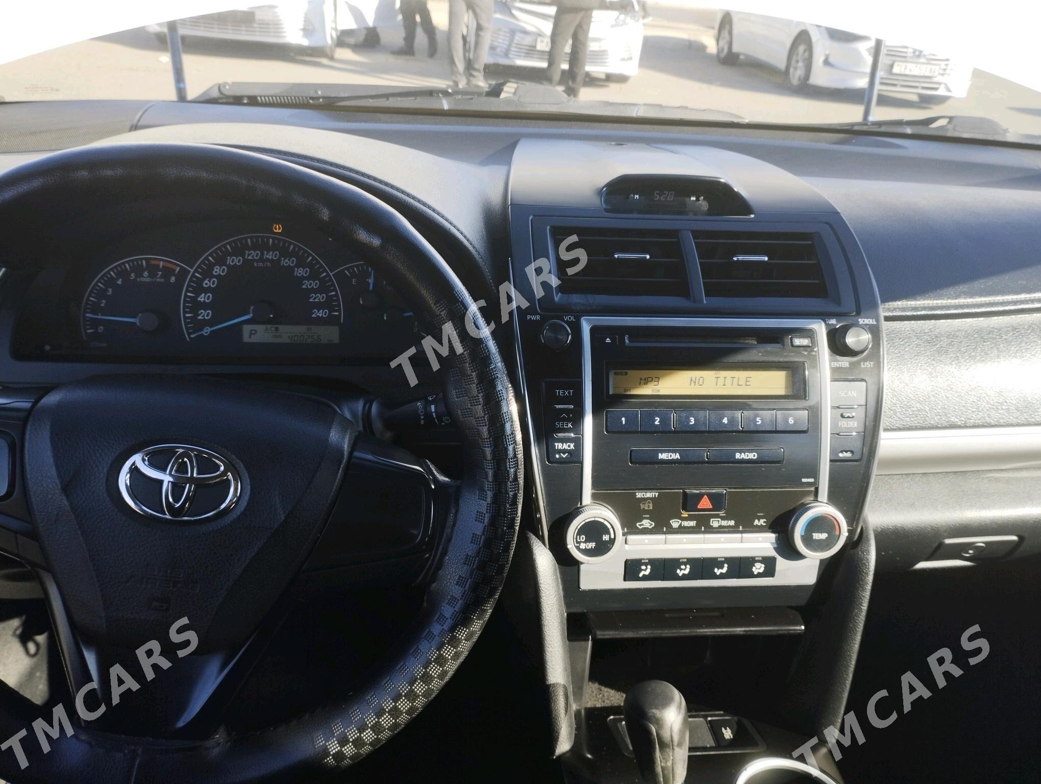 Toyota Camry 2017 - 198 000 TMT - Aşgabat - img 8