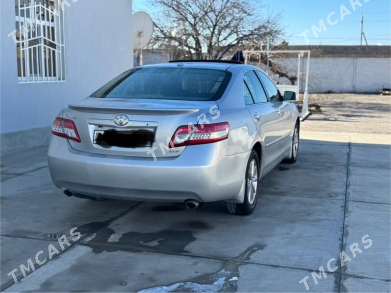 Toyota Camry 2010 - 230 000 TMT - Гызыларбат - img 7