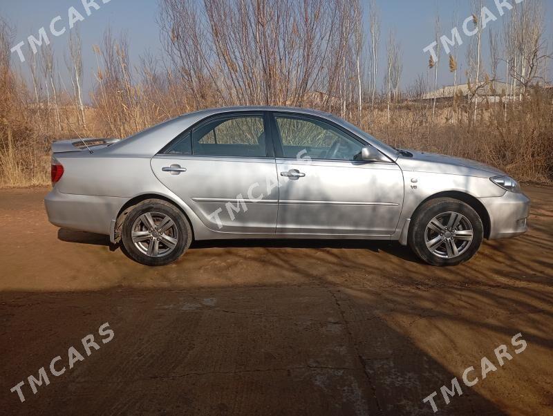 Toyota Camry 2004 - 126 000 TMT - Гурбансолтан Едже - img 3