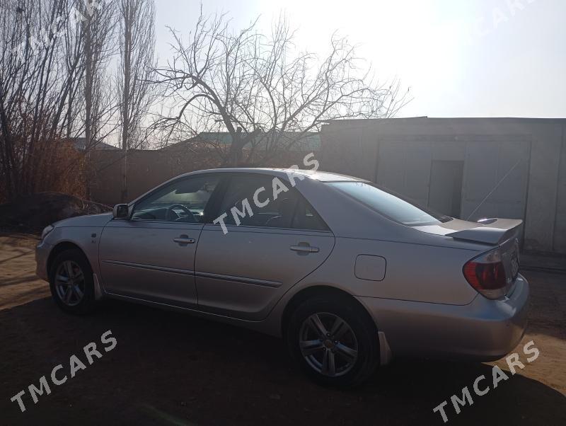 Toyota Camry 2004 - 126 000 TMT - Гурбансолтан Едже - img 5