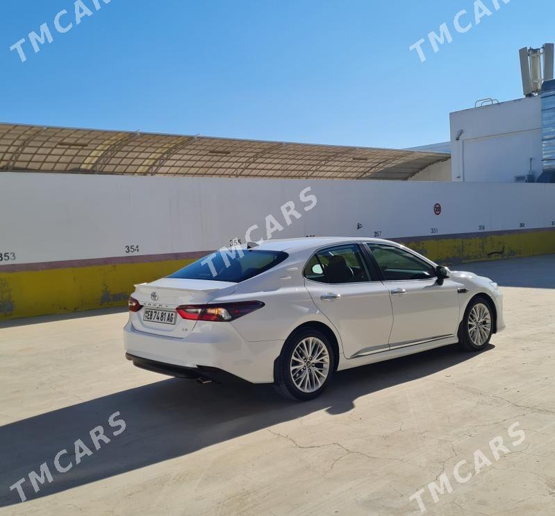 Toyota Camry 2021 - 335 000 TMT - Hitrowka - img 6