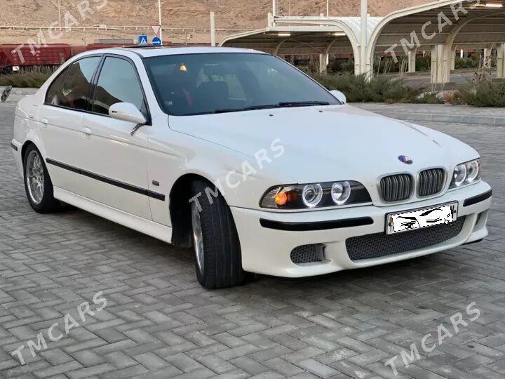 BMW E39 2001 - 130 000 TMT - Türkmenbaşy - img 7