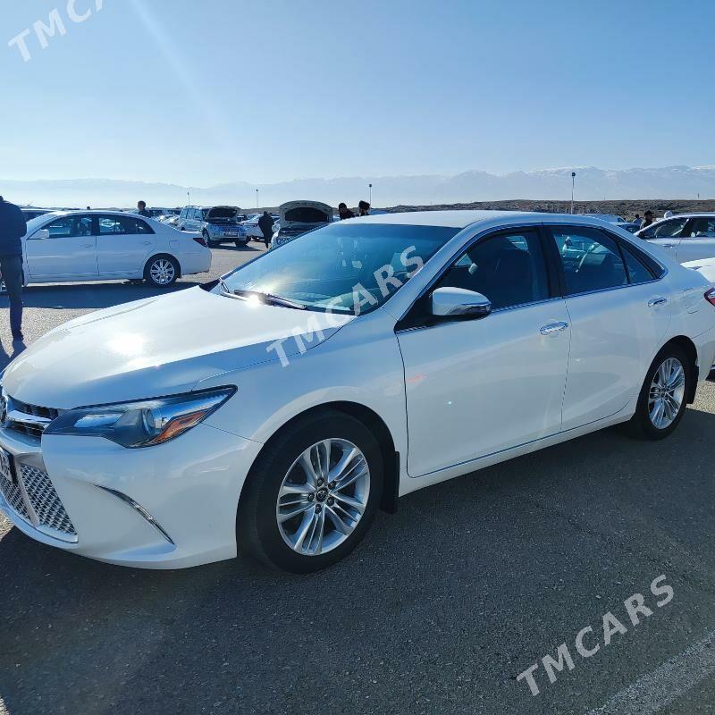 Toyota Camry 2017 - 275 000 TMT - Aşgabat - img 3