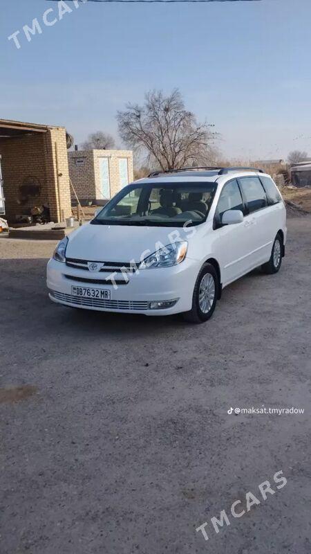 Toyota Sienna 2004 - 160 000 TMT - Байрамали - img 3