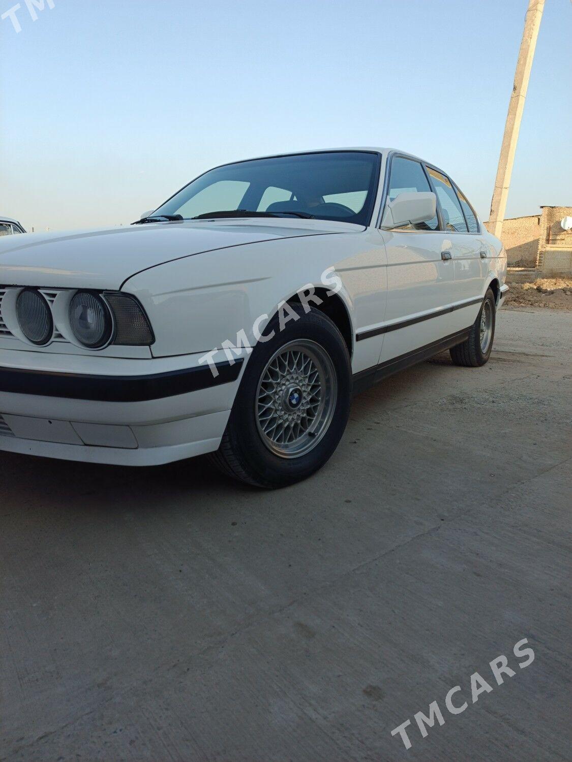 BMW 525 1990 - 55 000 TMT - Çärjew - img 6