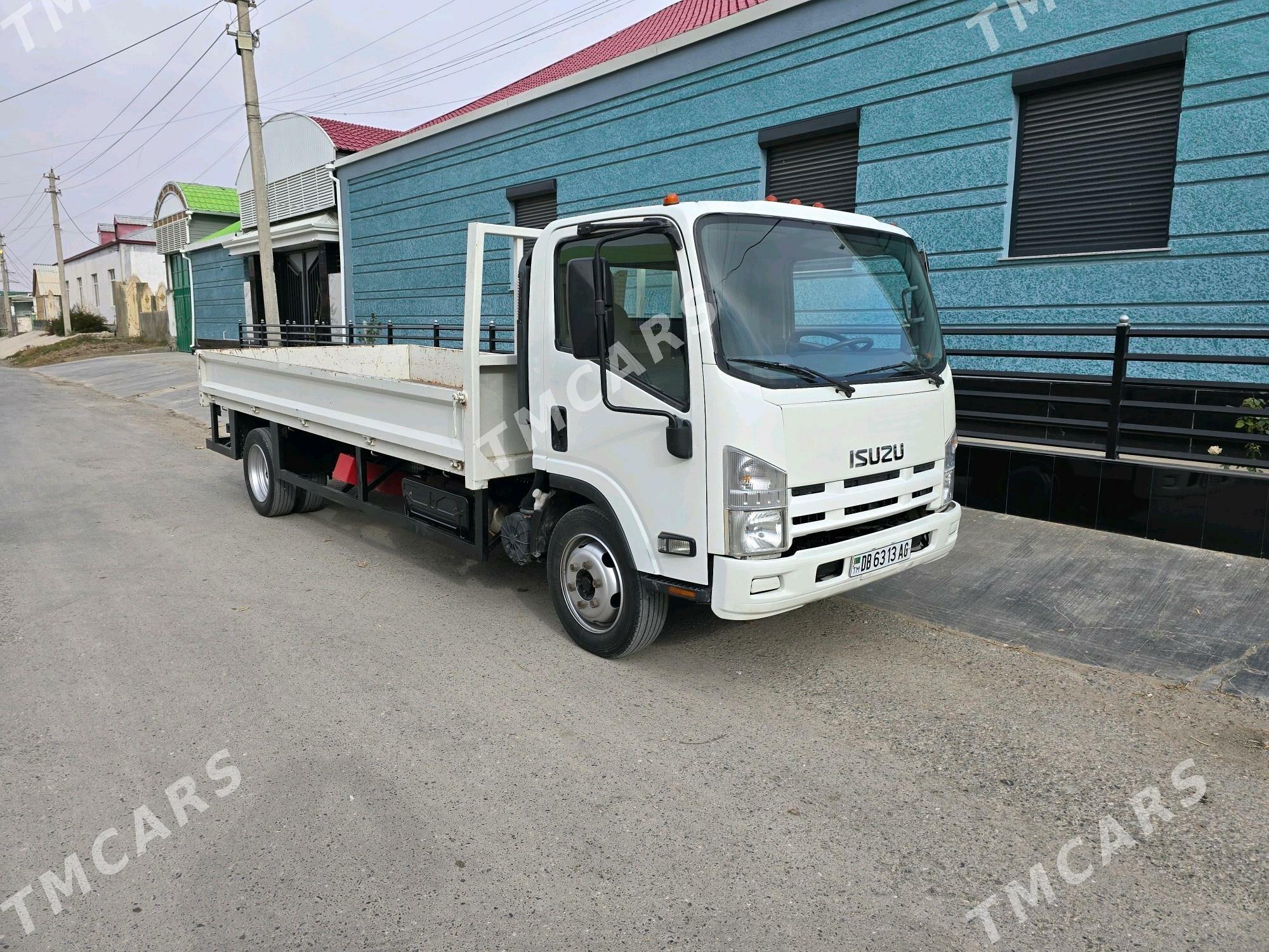 Isuzu Elf 2012 - 360 000 TMT - Гарадамак - img 3