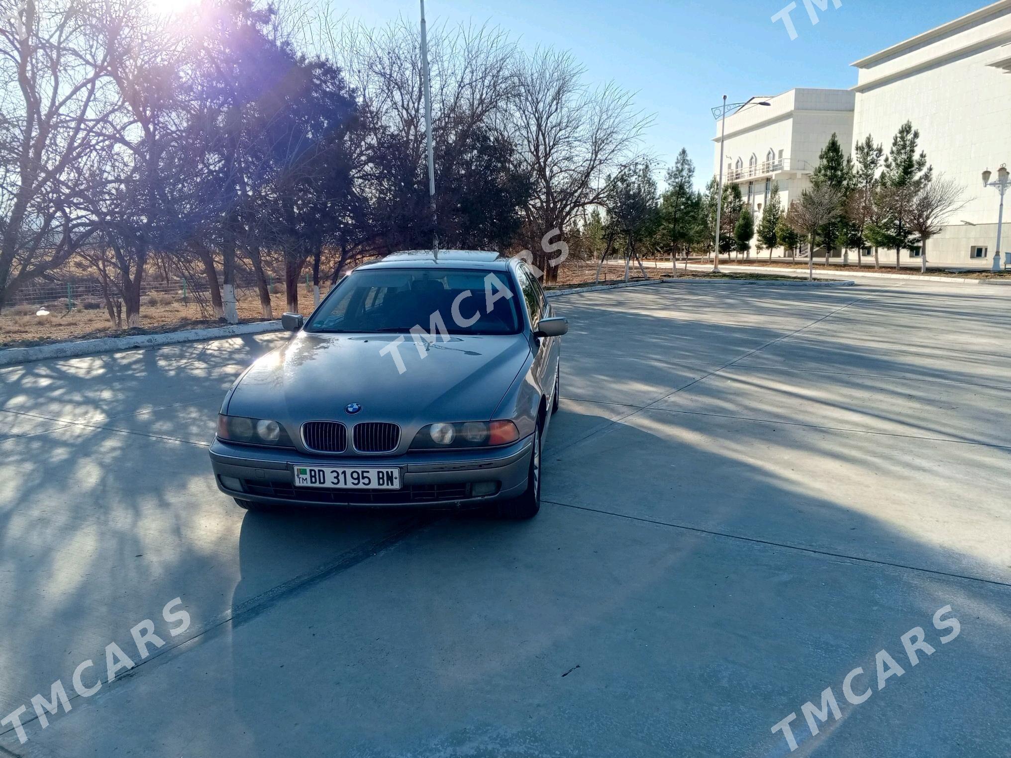 BMW E39 1999 - 90 000 TMT - Махтумкули - img 6