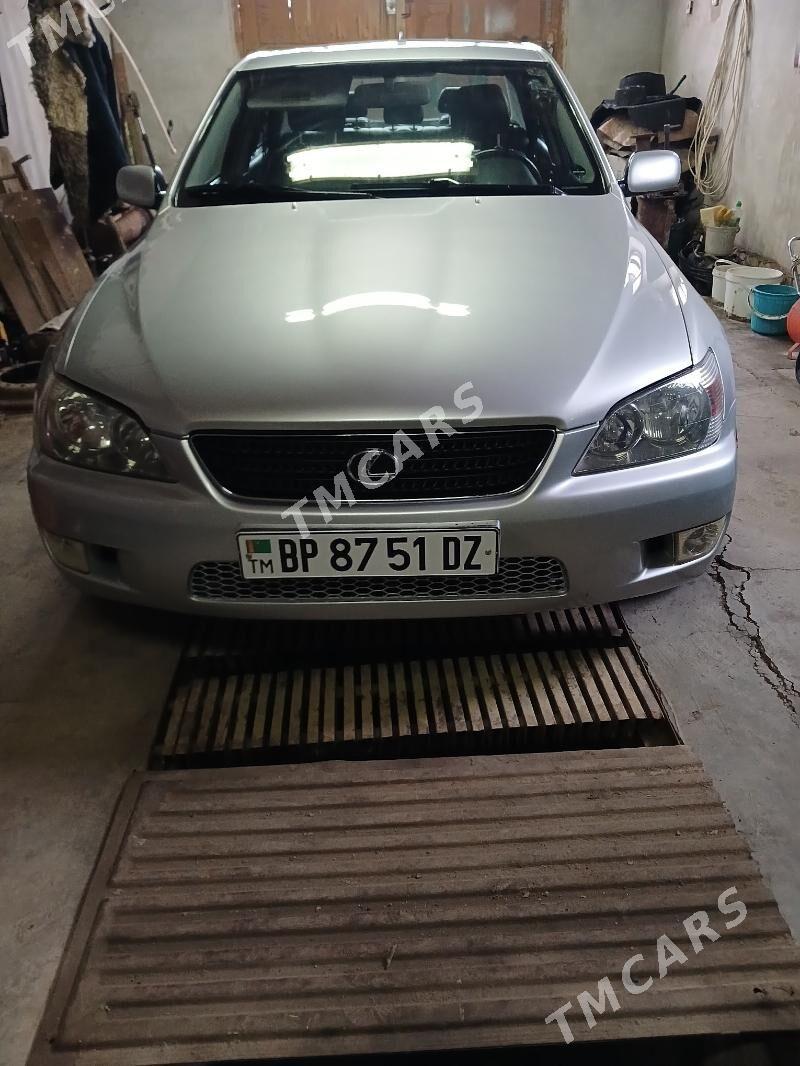 Lexus IS 2004 - 120 000 TMT - Daşoguz - img 2