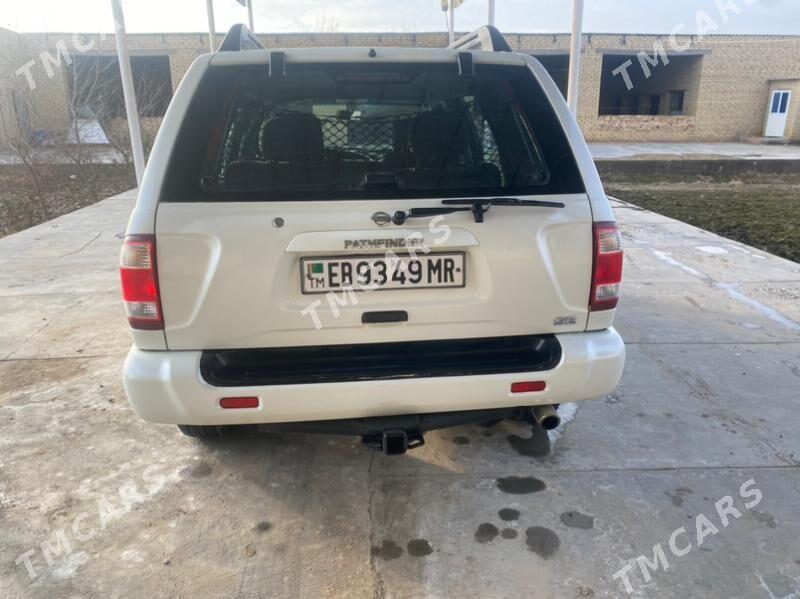 Nissan Pathfinder 2004 - 135 000 TMT - Туркменгала - img 2