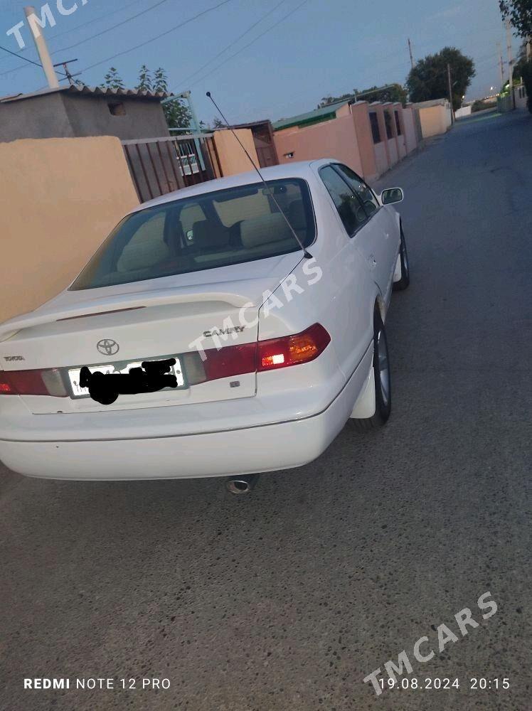 Toyota Camry 1998 - 105 000 TMT - Ашхабад - img 2