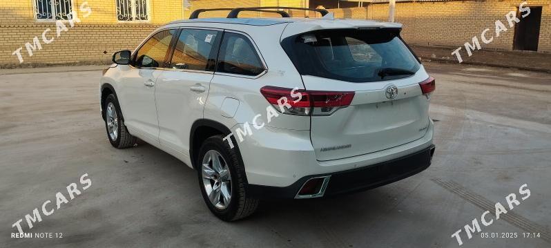 Toyota Highlander 2019 - 519 000 TMT - Мары - img 4