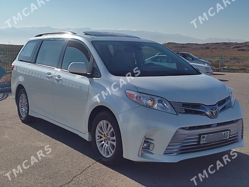 Toyota Sienna 2019 - 430 000 TMT - Aşgabat - img 4