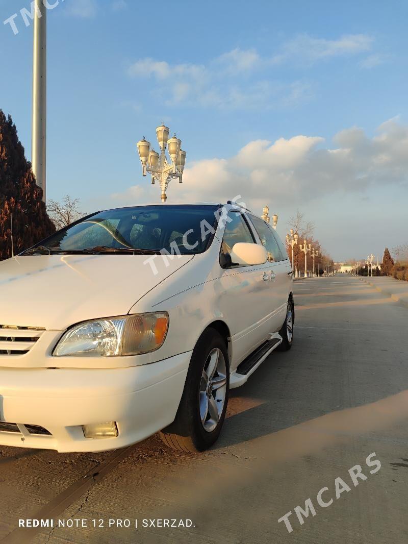 Toyota Sienna 2001 - 150 000 TMT - Daşoguz - img 9