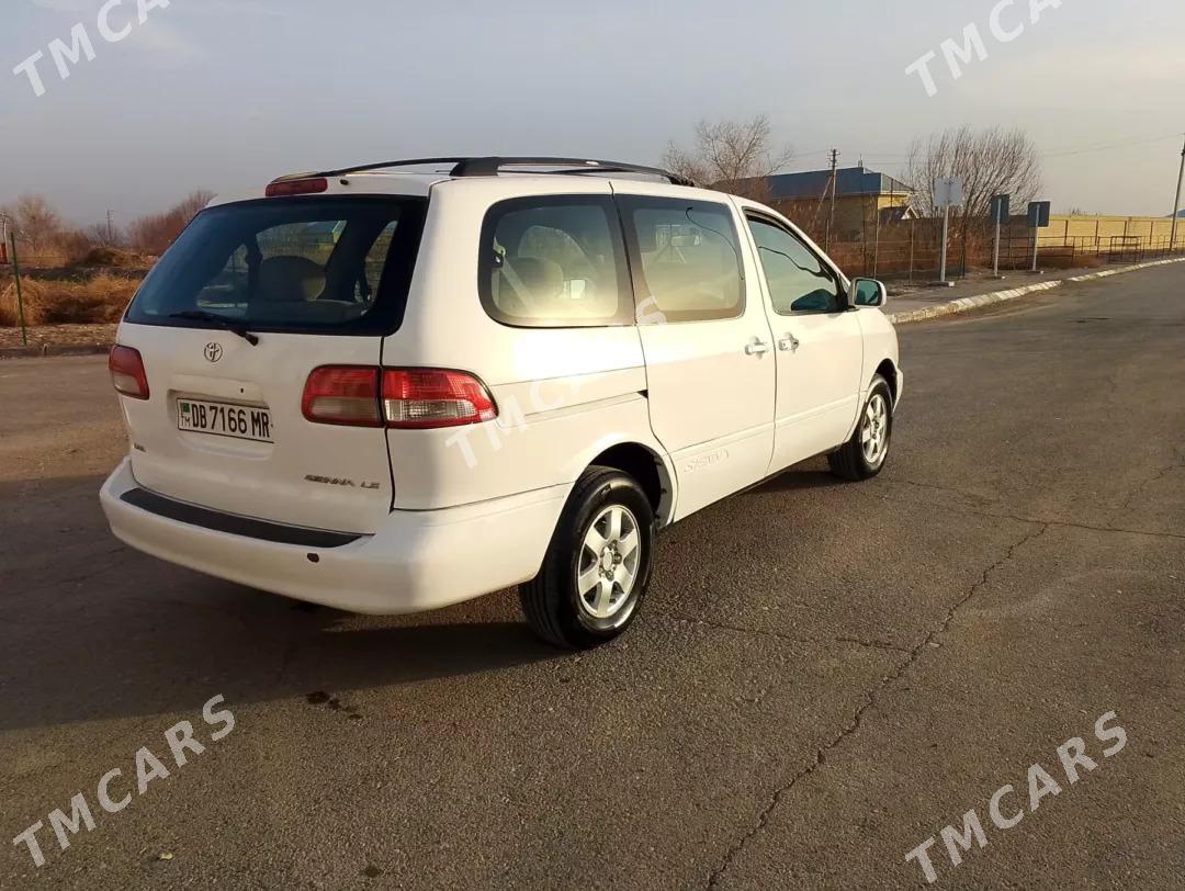 Toyota Sienna 2002 - 120 000 TMT - Мары - img 4