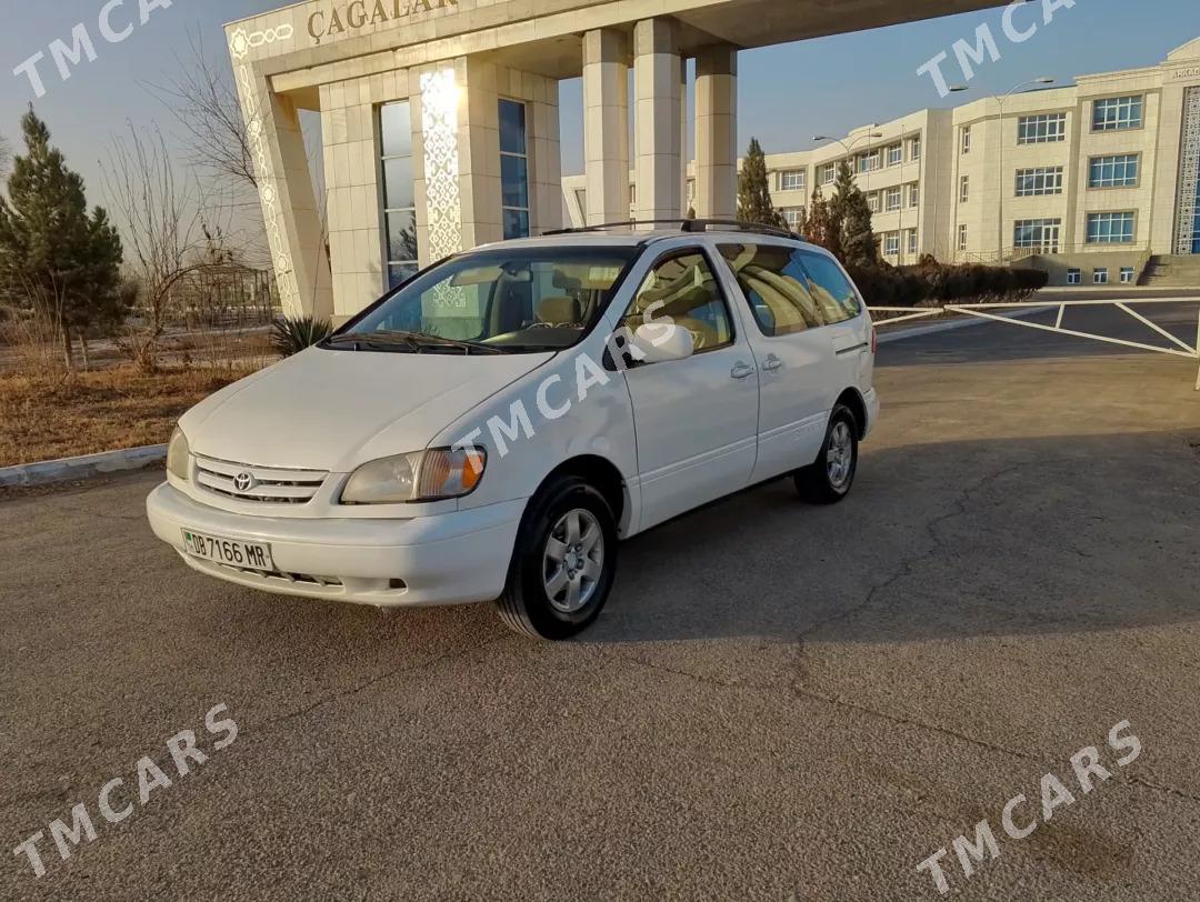 Toyota Sienna 2002 - 120 000 TMT - Мары - img 9