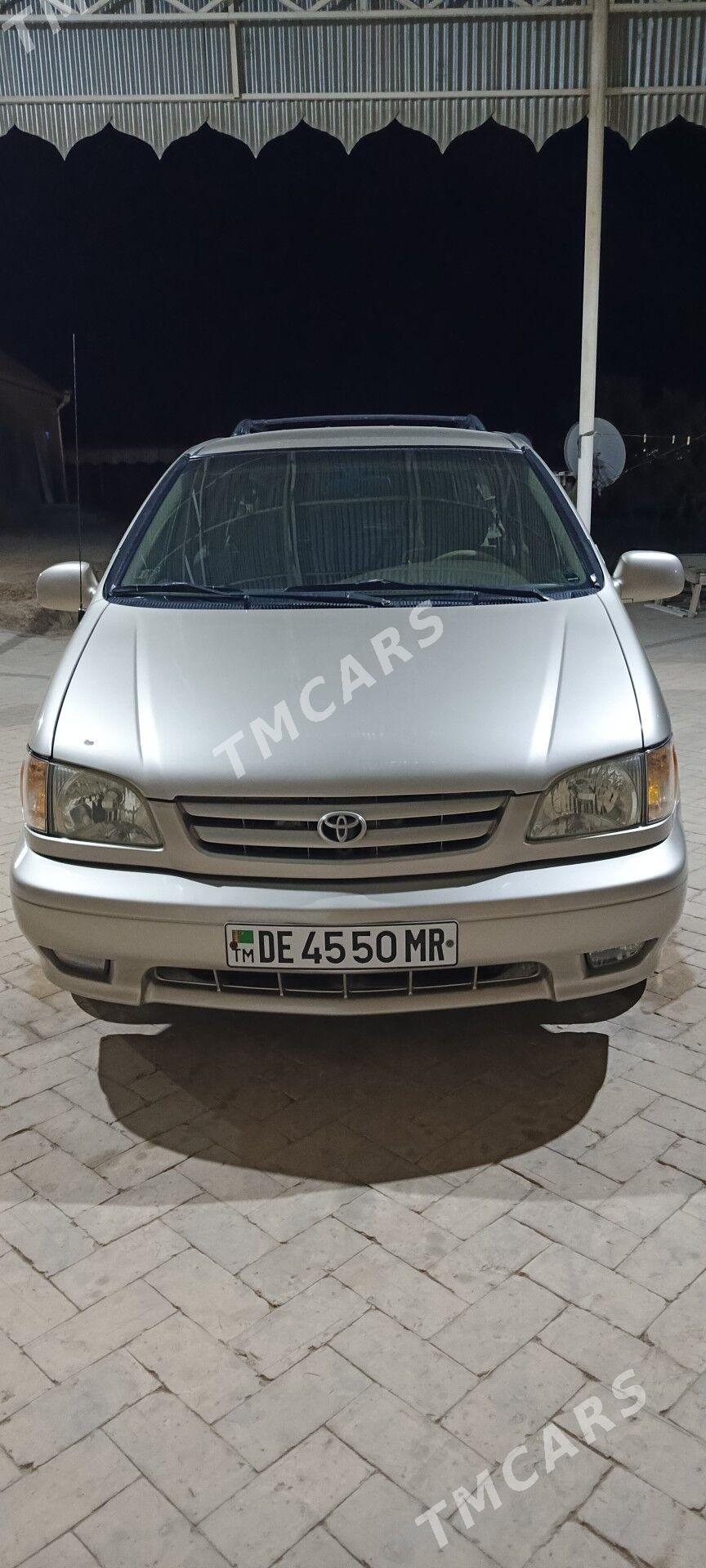 Toyota Sienna 2002 - 155 000 TMT - Байрамали - img 2