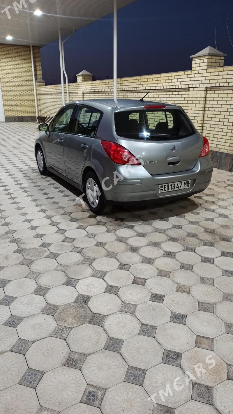 Nissan Versa 2009 - 80 000 TMT - Мары - img 6