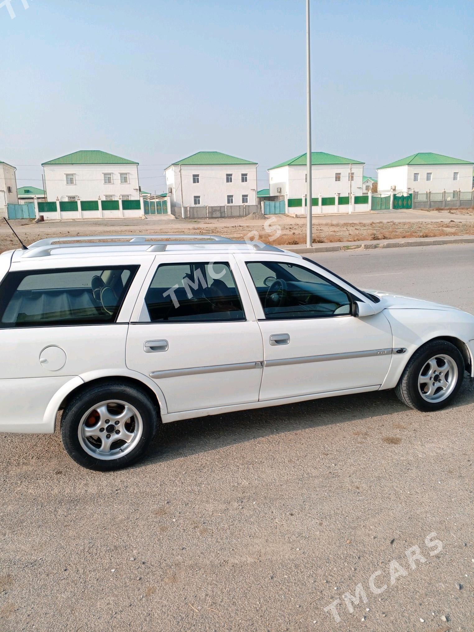 Opel Vectra 1998 - 50 000 TMT - Бахарден - img 2