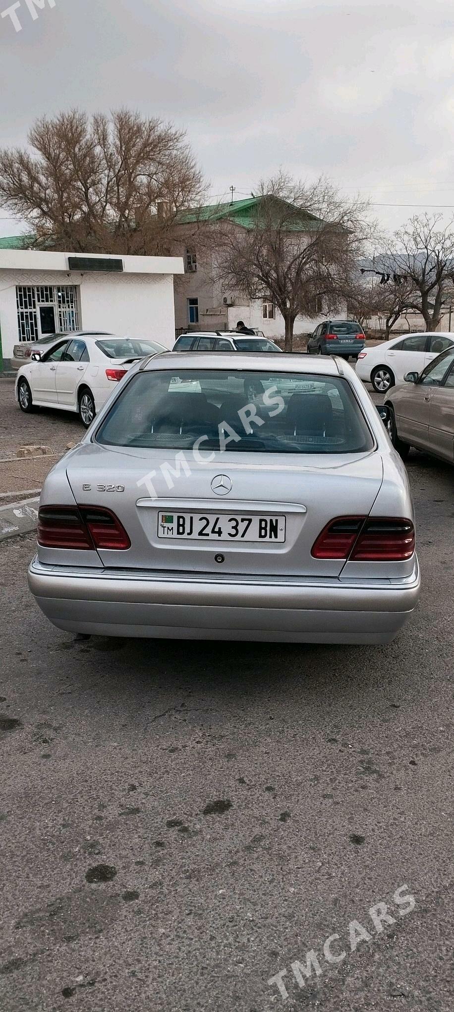 Mercedes-Benz E280 1999 - 75 000 TMT - Türkmenbaşy - img 2