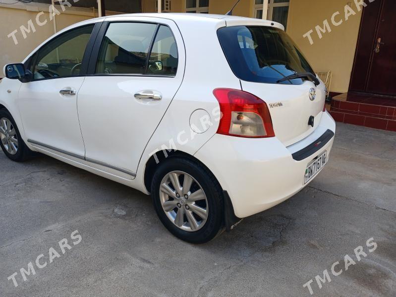 Toyota Yaris 2006 - 115 000 TMT - Хитровка - img 2