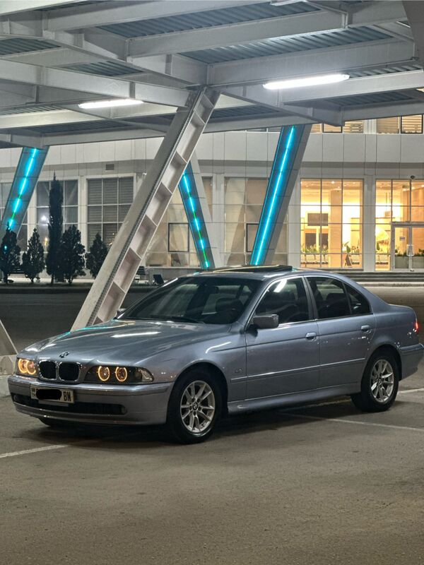 BMW E39 2003 - 113 000 TMT - Balkanabat - img 4