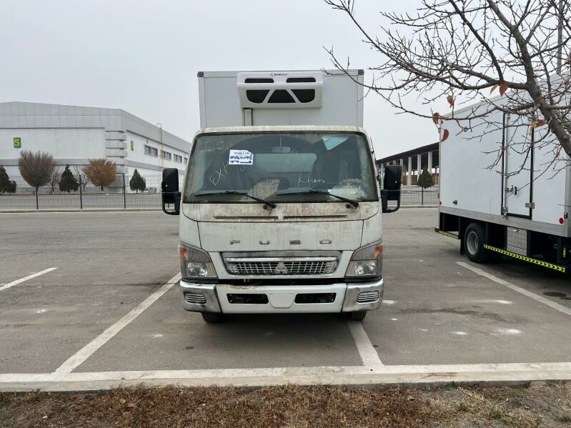 Mitsubishi Fuso 2024 - 685 000 TMT - Aşgabat - img 2