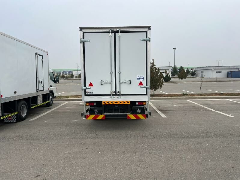 Mitsubishi Fuso 2024 - 685 000 TMT - Aşgabat - img 5