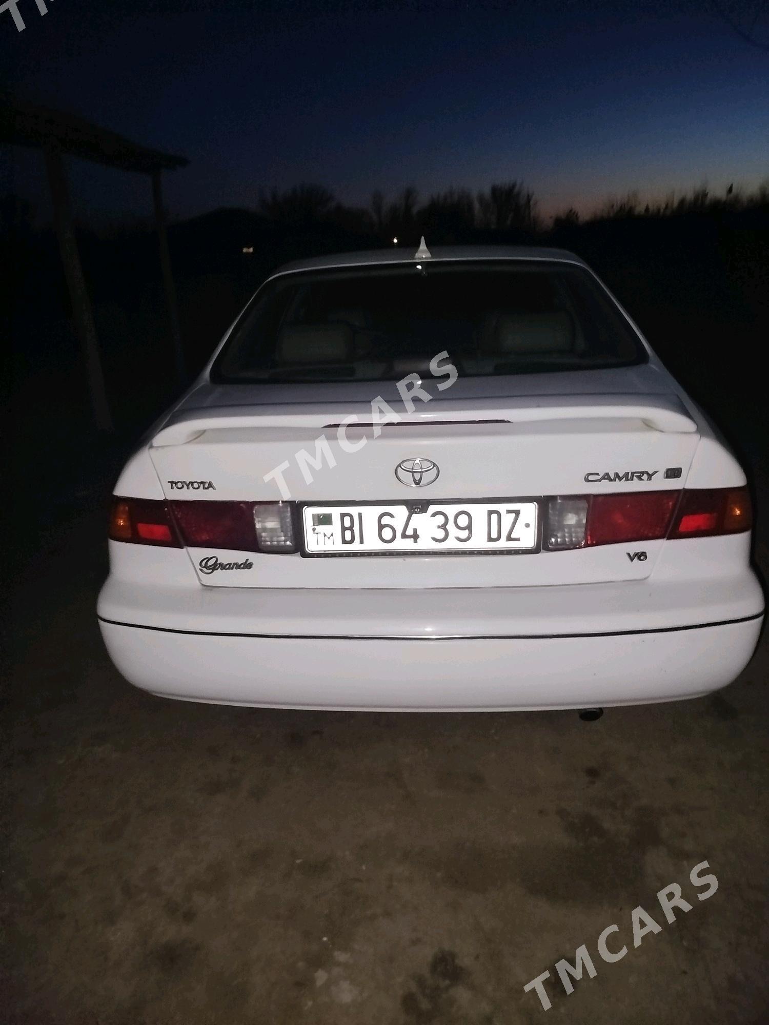 Toyota Camry 1998 - 100 000 TMT - Türkmenbaşy etr. - img 6