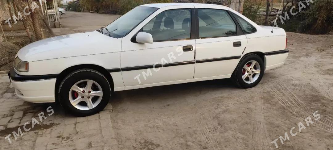 Opel Vectra 1993 - 32 000 TMT - Гурбансолтан Едже - img 3