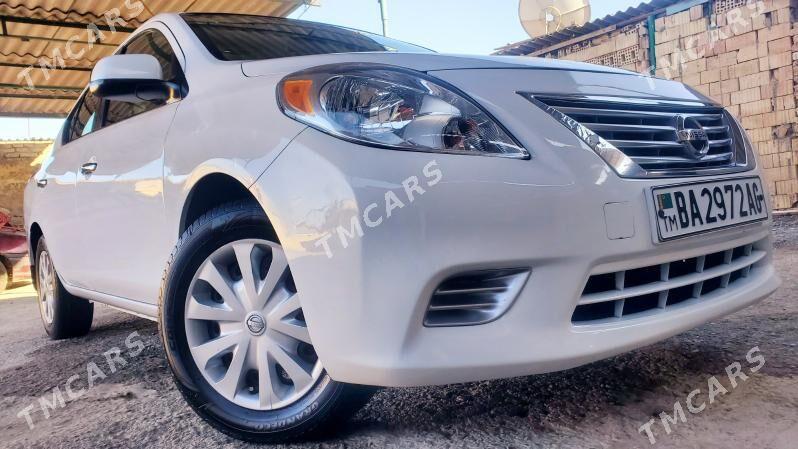 Nissan Versa 2012 - 125 000 TMT - Ашхабад - img 2