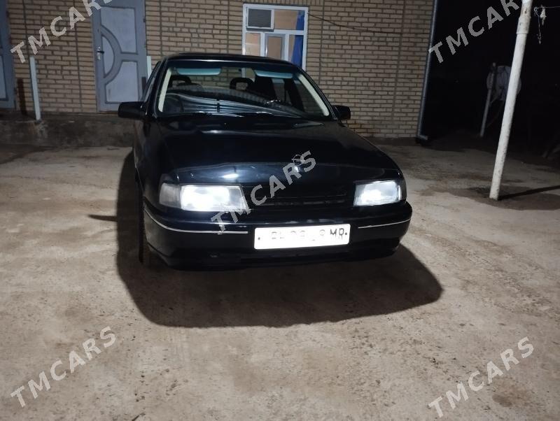 Opel Vectra 1990 - 36 000 TMT - Mary - img 3