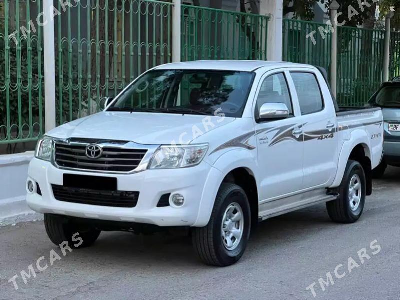 Toyota Hilux 2015 - 290 000 TMT - Balkanabat - img 3