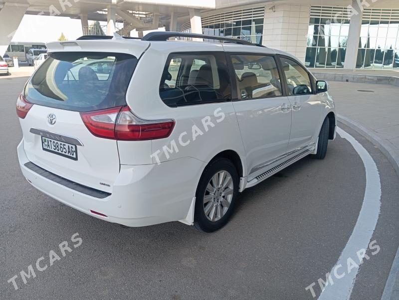 Toyota Sienna 2017 - 450 000 TMT - Aşgabat - img 8