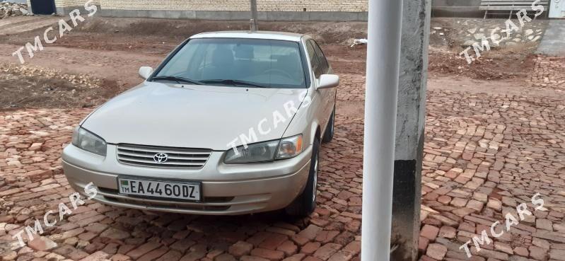 Toyota Camry 1998 - 118 000 TMT - Türkmenbaşy etr. - img 3