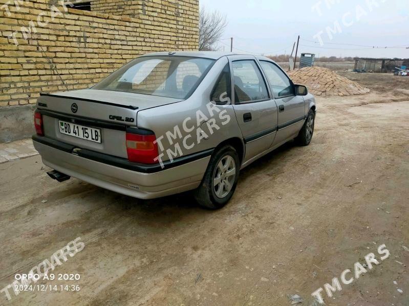 Opel Vectra 1992 - 30 000 TMT - Дянев - img 2