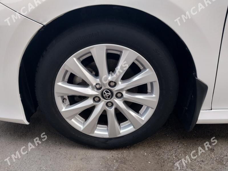 Toyota Camry 2019 - 290 000 TMT - Aşgabat - img 9