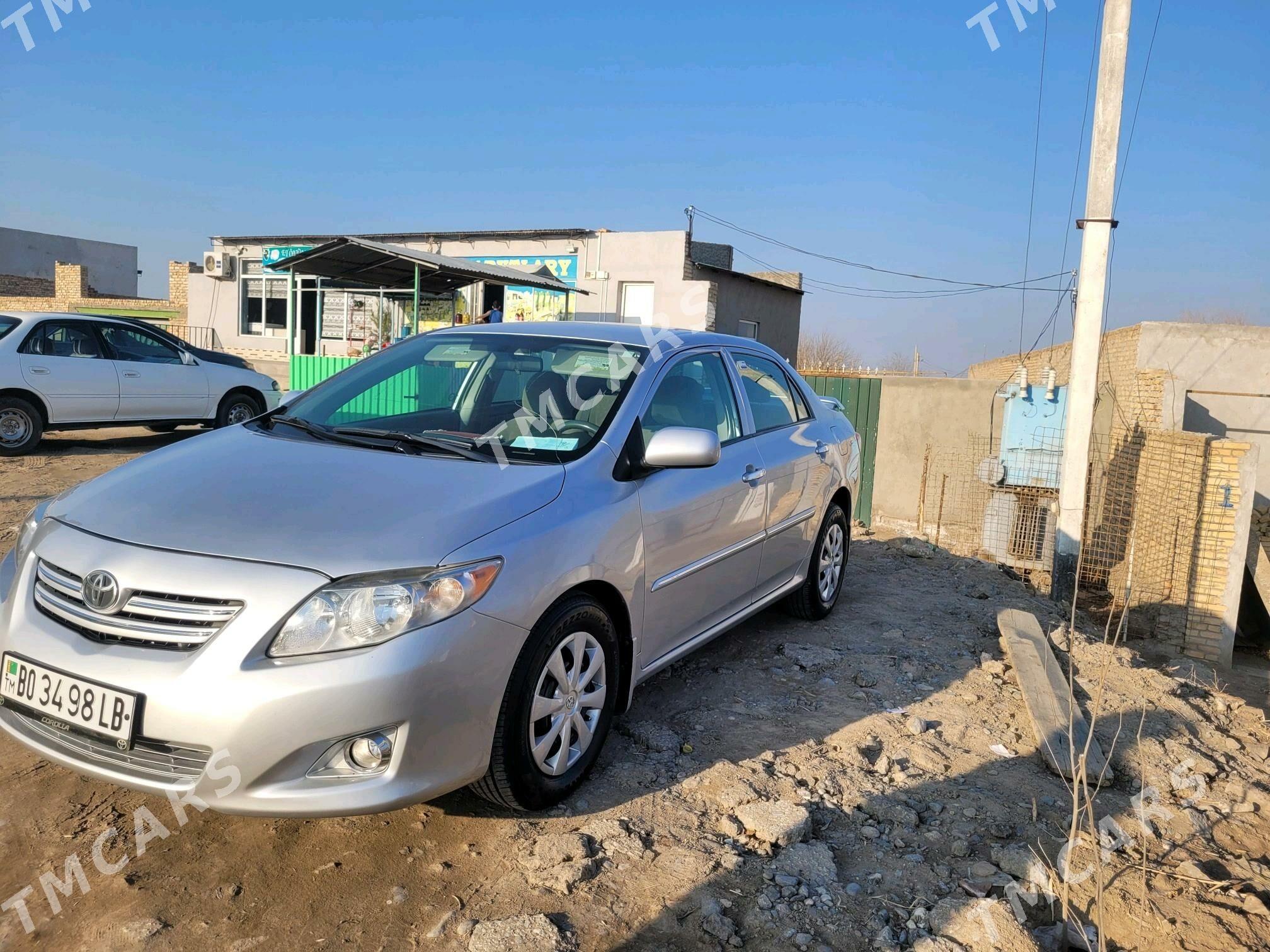 Toyota Corolla 2010 - 130 000 TMT - Туркменабат - img 2