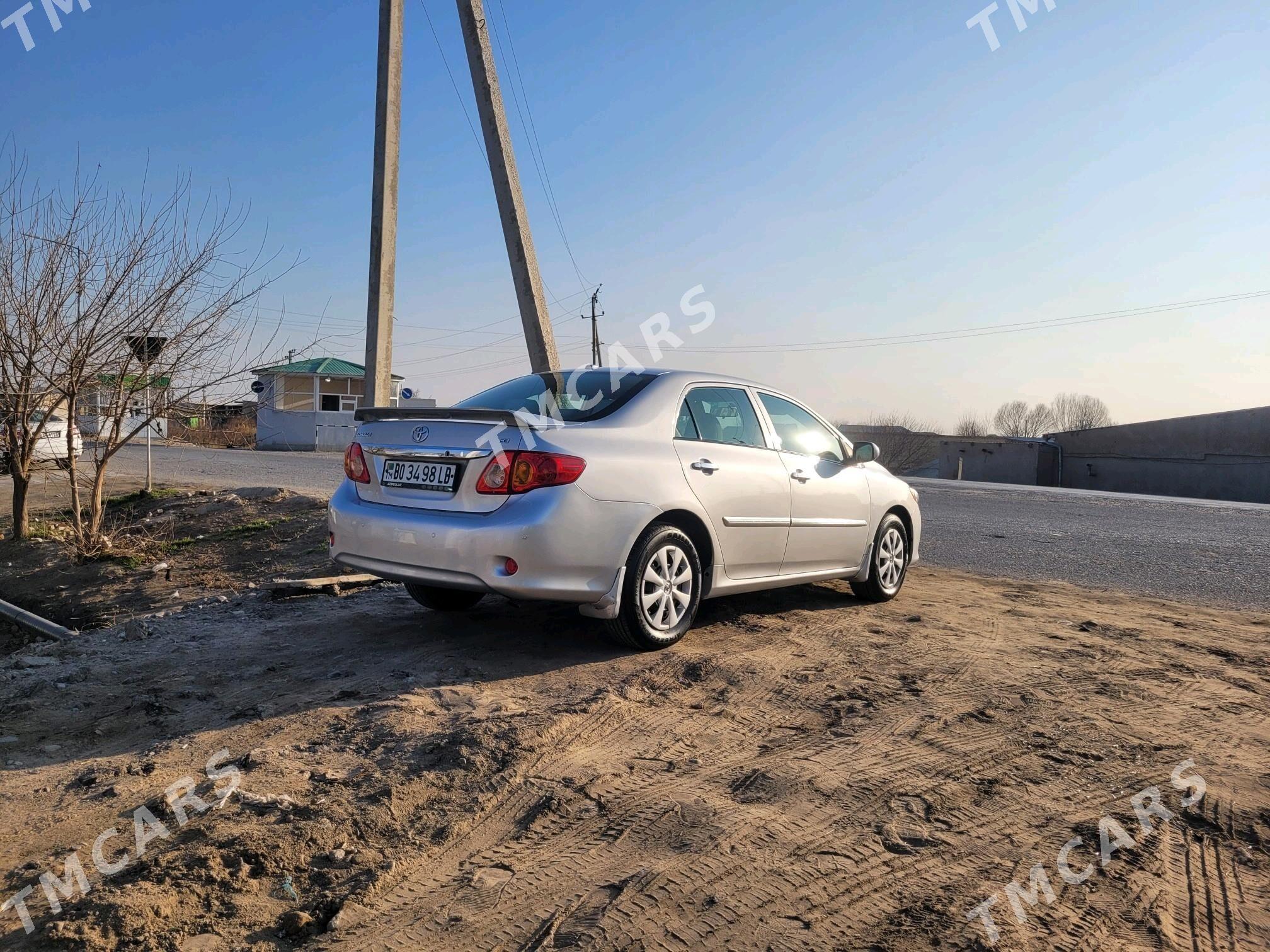 Toyota Corolla 2010 - 130 000 TMT - Туркменабат - img 4