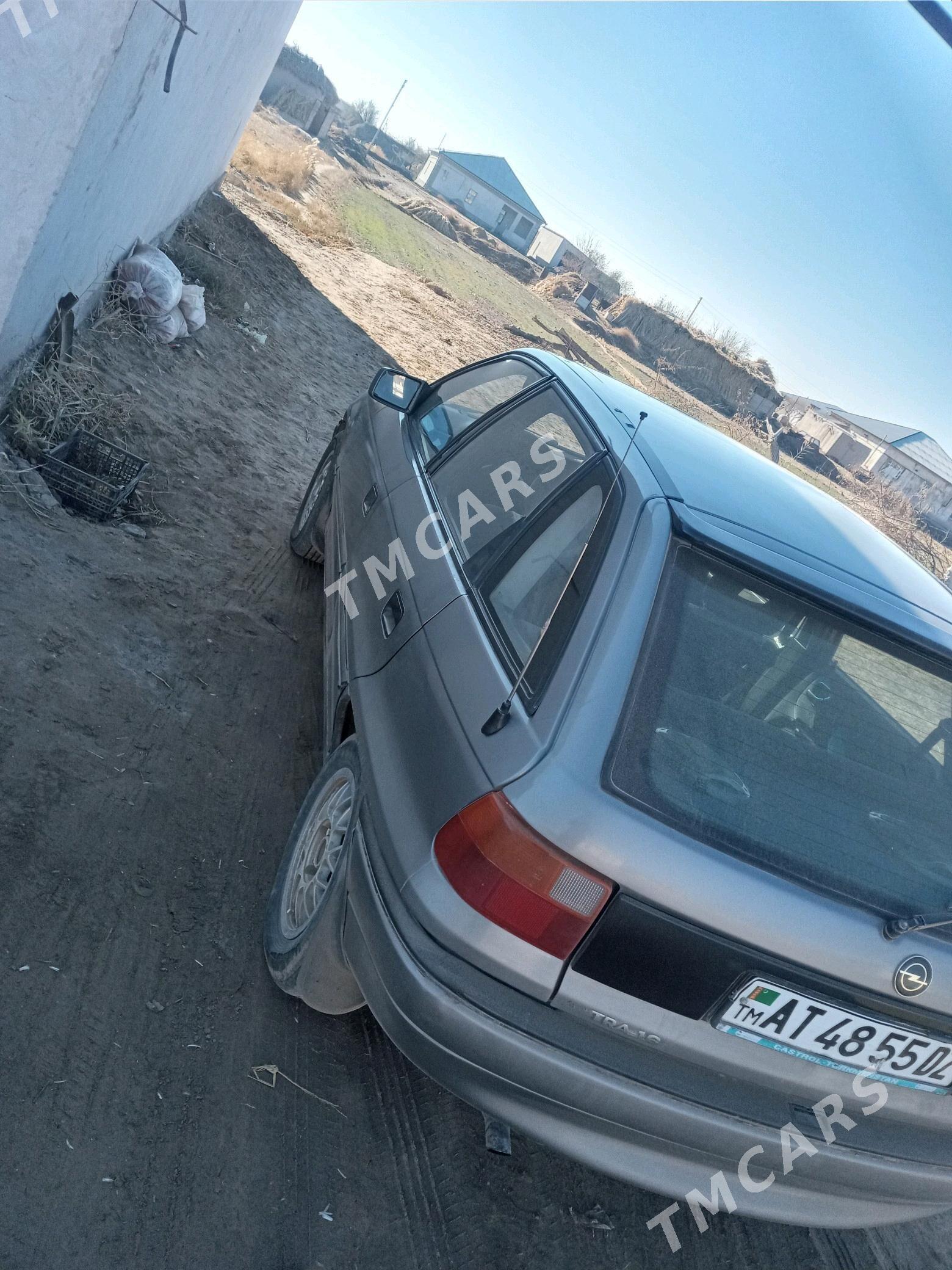 Opel Astra 1992 - 38 000 TMT - Шабатский этрап - img 2